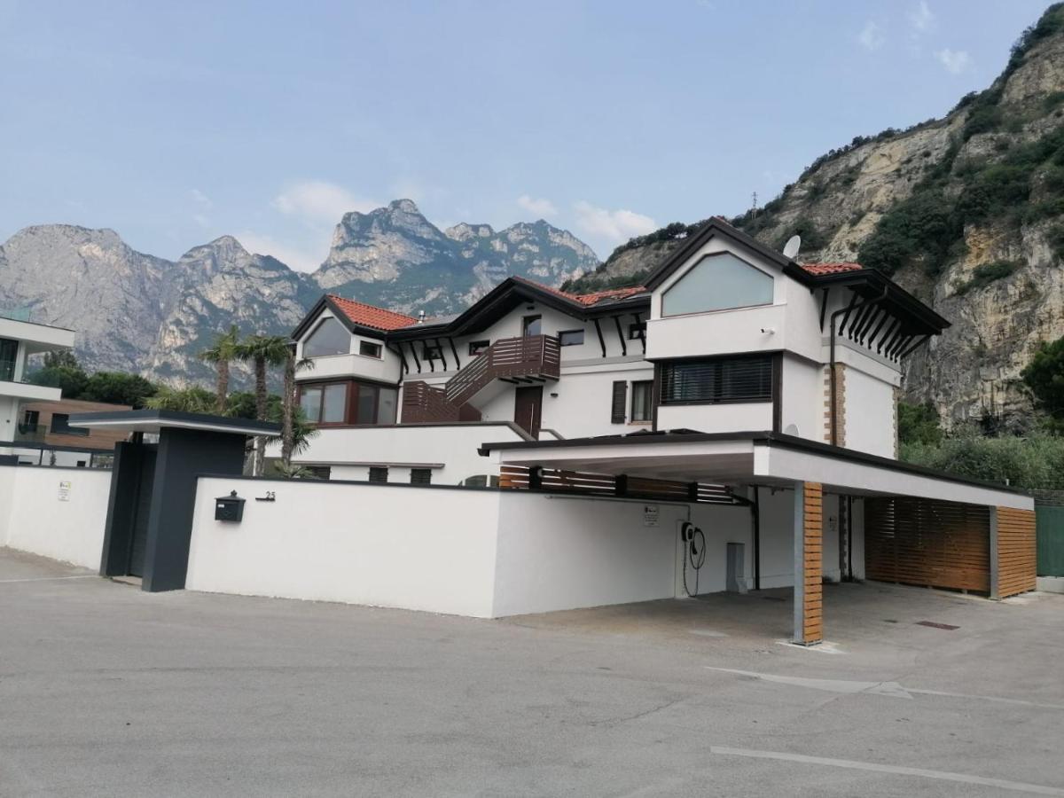 Torbole Lake Front Torbole Sul Garda Екстериор снимка
