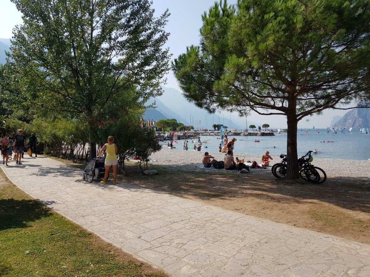 Torbole Lake Front Torbole Sul Garda Екстериор снимка